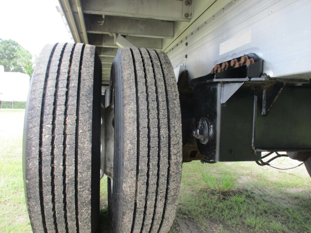 2014 Reitnouer 48X102 BIG BUBBA SPREAD AXLE ALUMINUM FLATBED