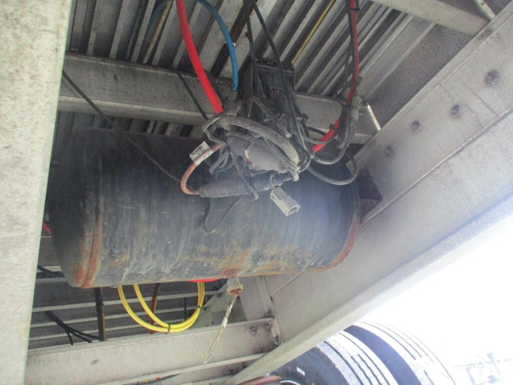 2014 Reitnouer 48X102 BIG BUBBA SPREAD AXLE ALUMINUM FLATBED