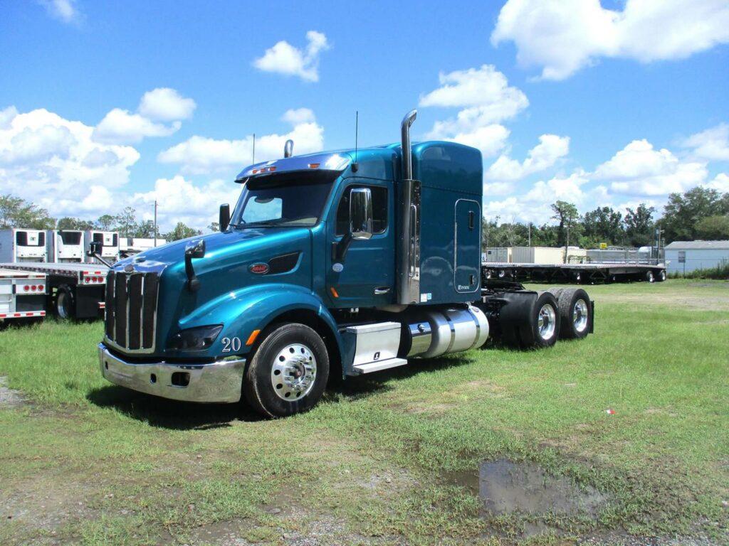 2015 Peterbilt 579