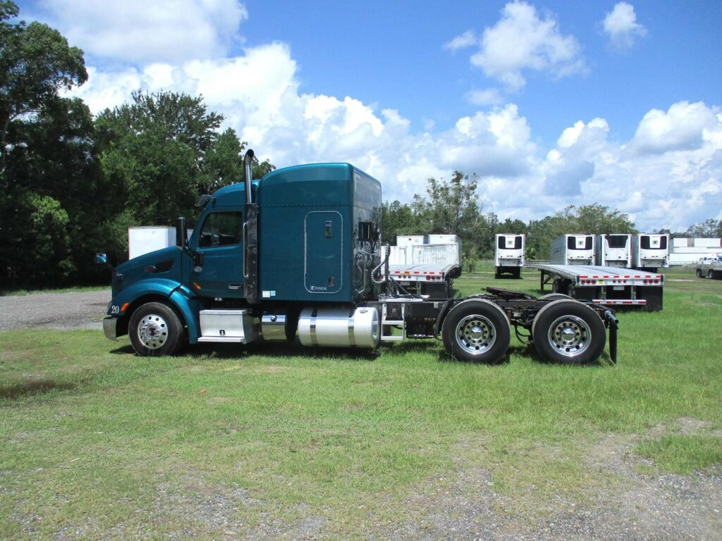 2015 Peterbilt 579