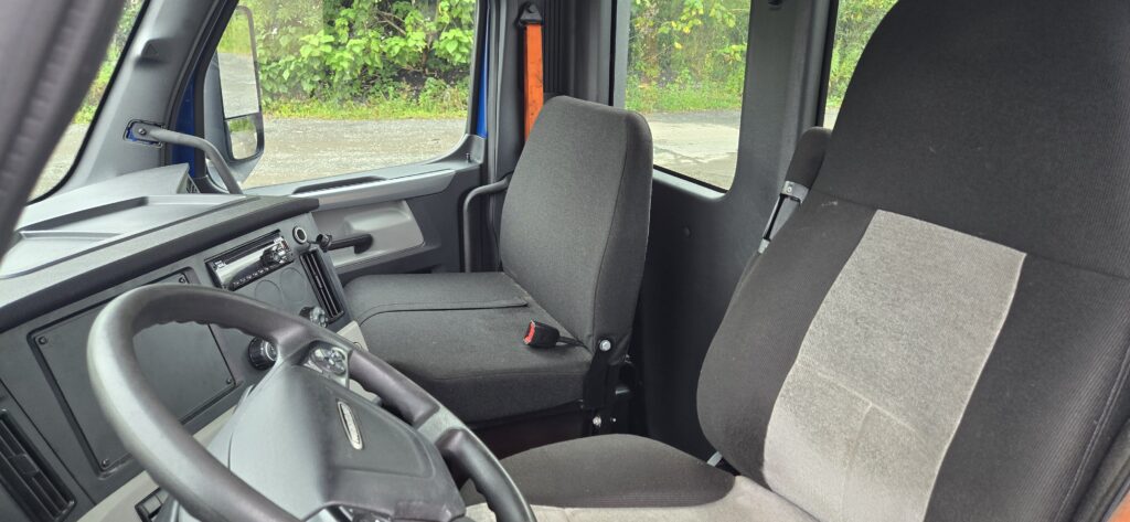 2021 Freightliner SAC