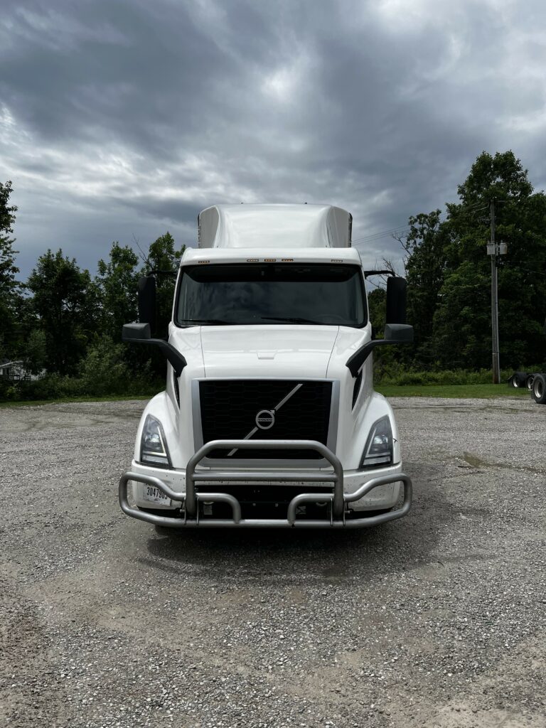 2021 Volvo Sleeper