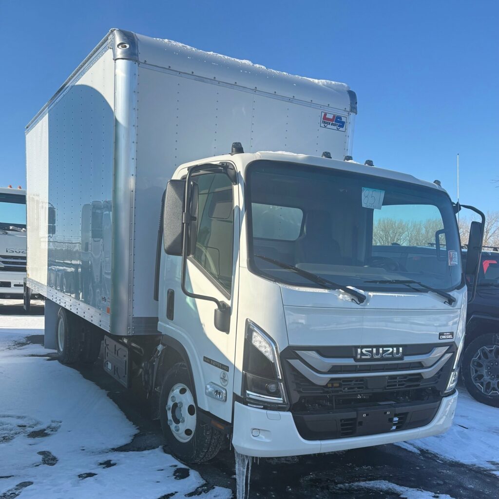 2025 Isuzu NPRHD