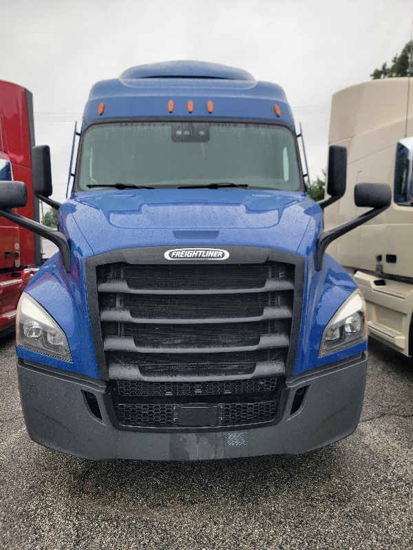 2021 Freightliner Sleeper