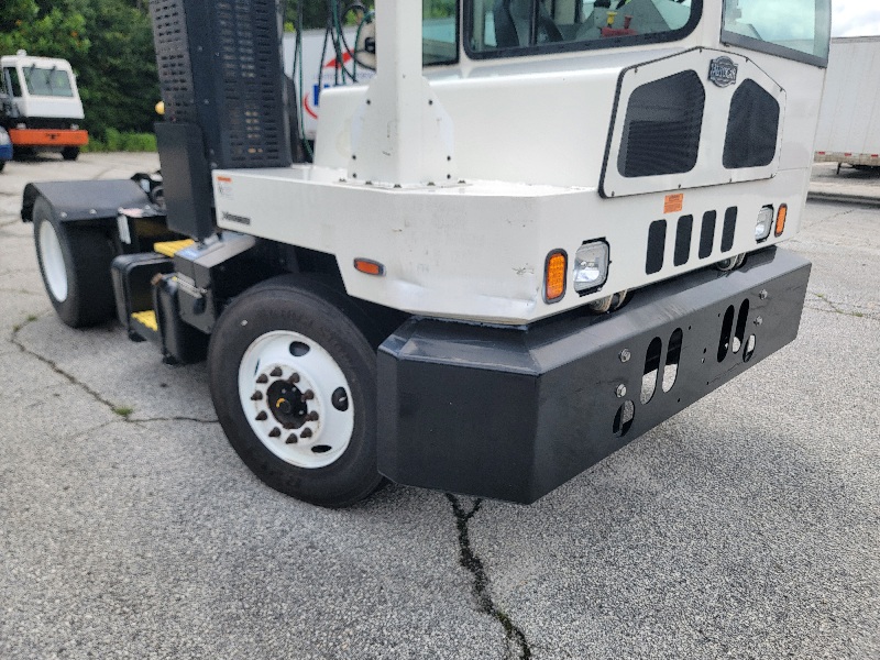 2019 Autocar Yard Horse