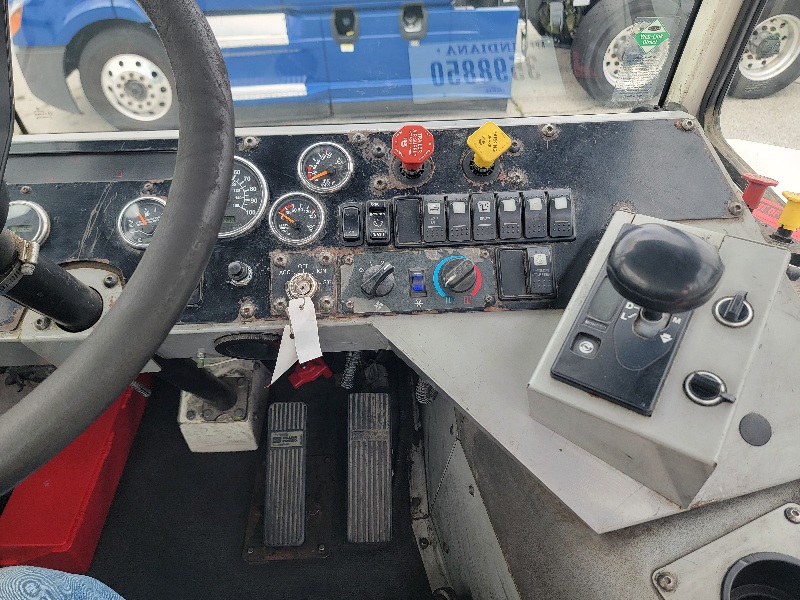 2019 Autocar Yard Horse