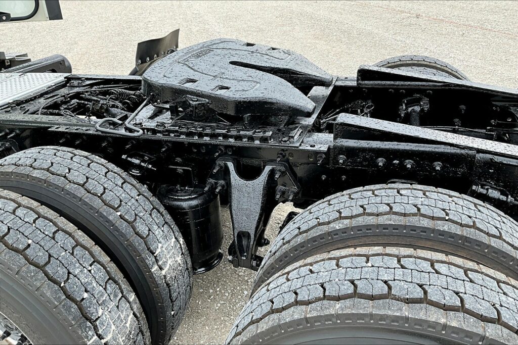 2020 CUM LT625 6×4 Day Cab