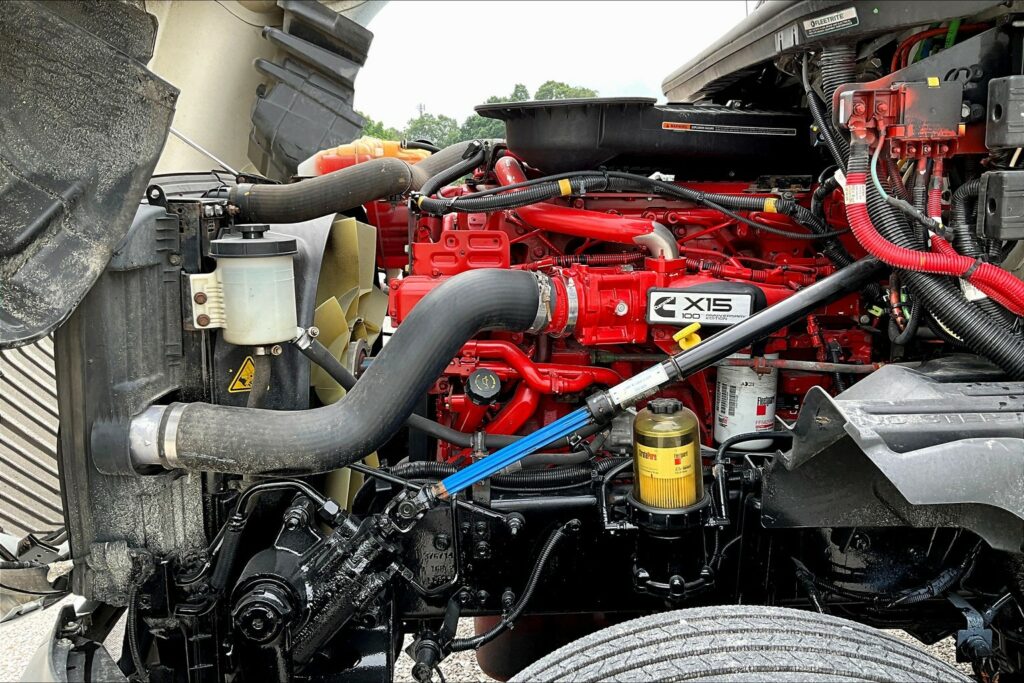 2020 CUM LT625 6×4 Day Cab