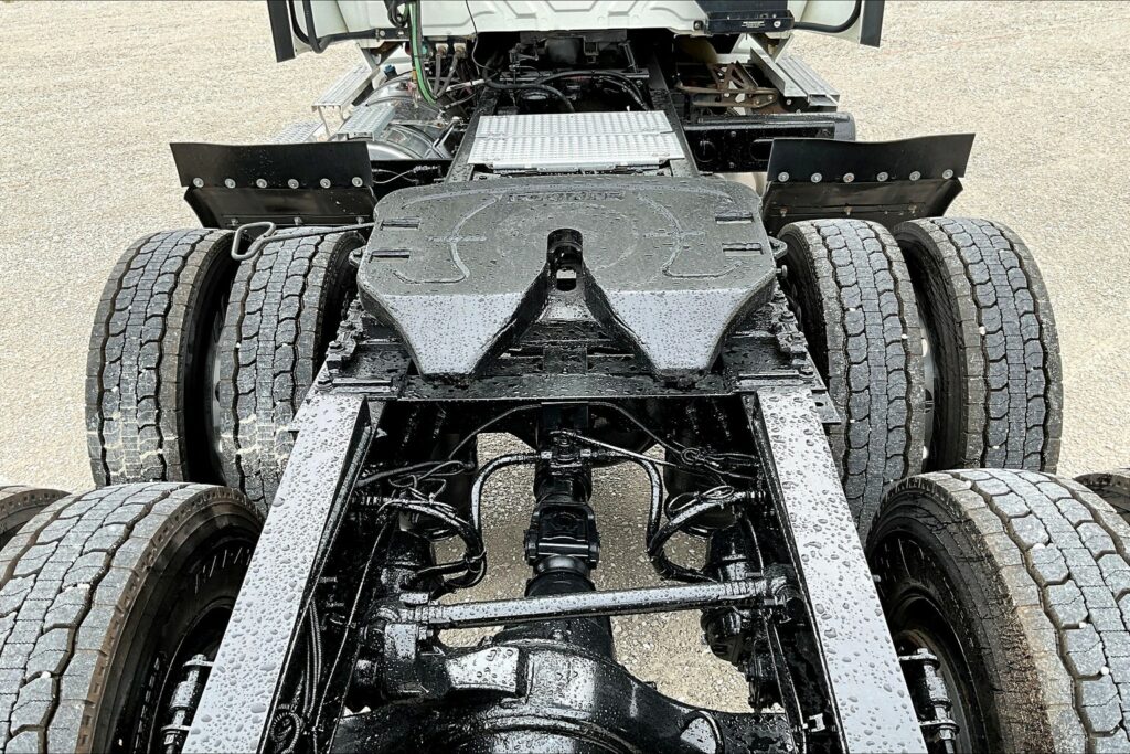 2020 CUM LT625 6×4 Day Cab