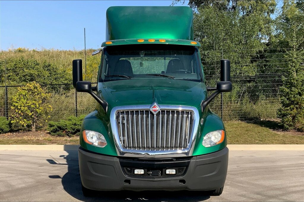 2020 INT LT625 6×4 Day Cab
