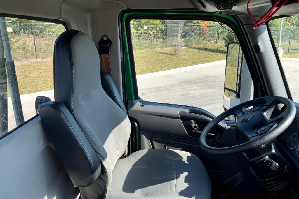 2020 INT LT625 6×4 Day Cab