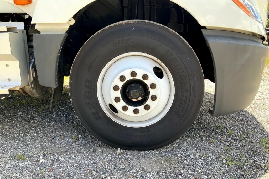 2019 INT LT625 6×4 Day Cab