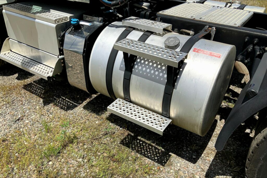 2019 INT LT625 6×4 Day Cab