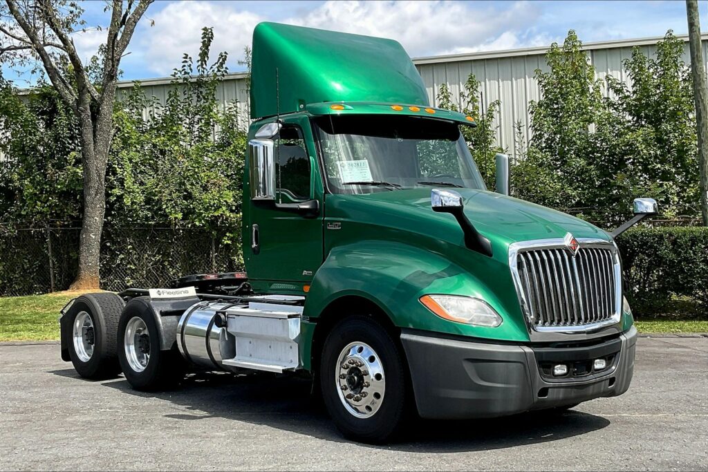2020 INT LT625 6×4 Day Cab