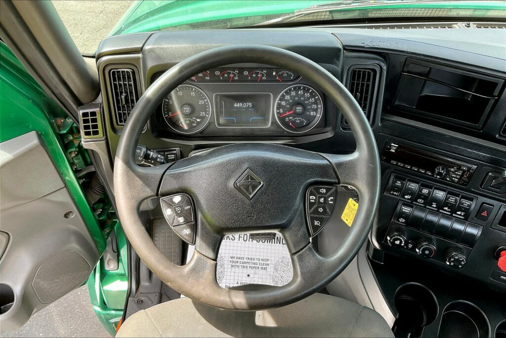 2020 INT LT625 6×4 Day Cab