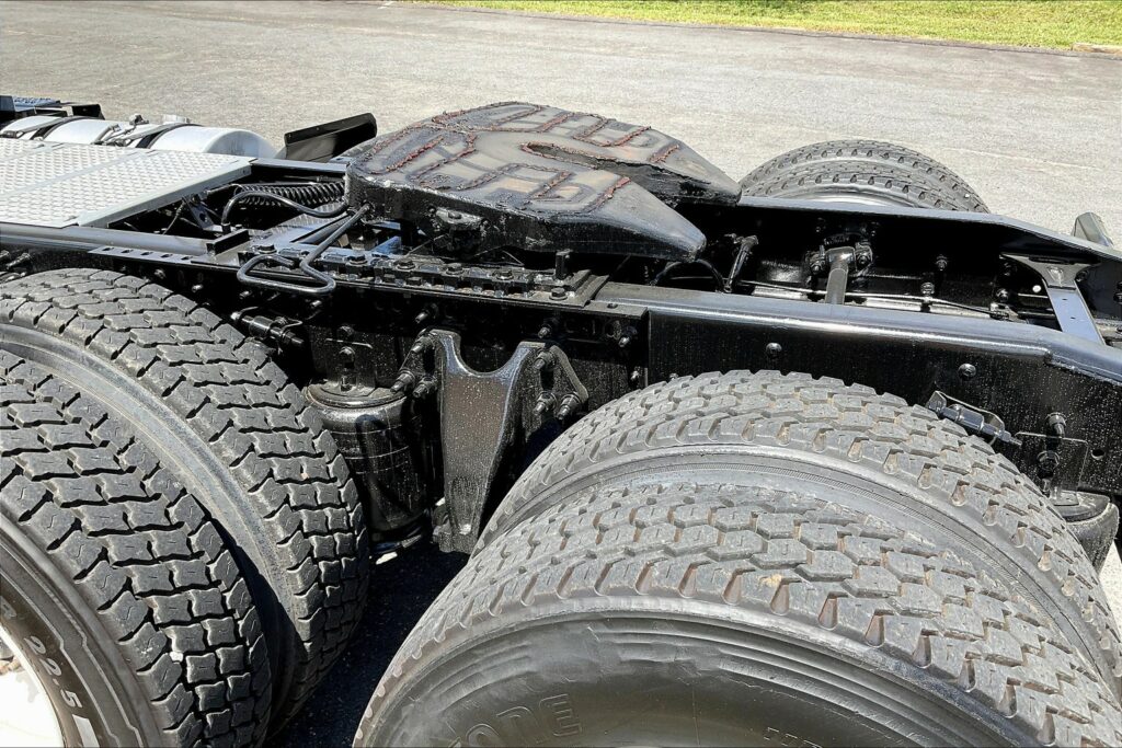 2019 INT LT625 6×4 Day Cab