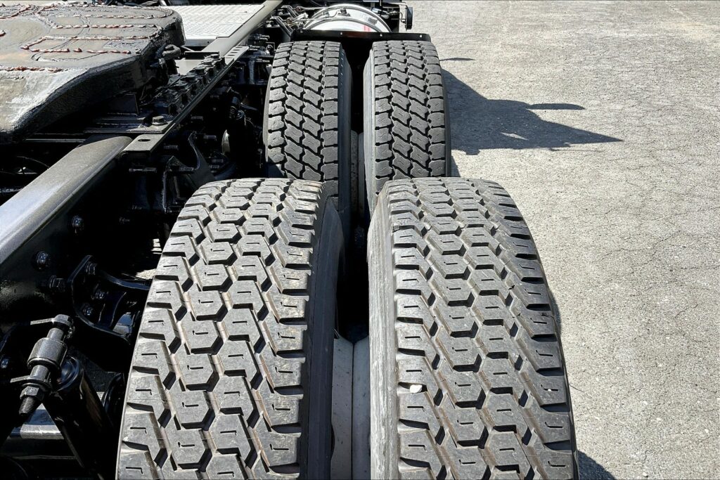 2019 INT LT625 6×4 Day Cab