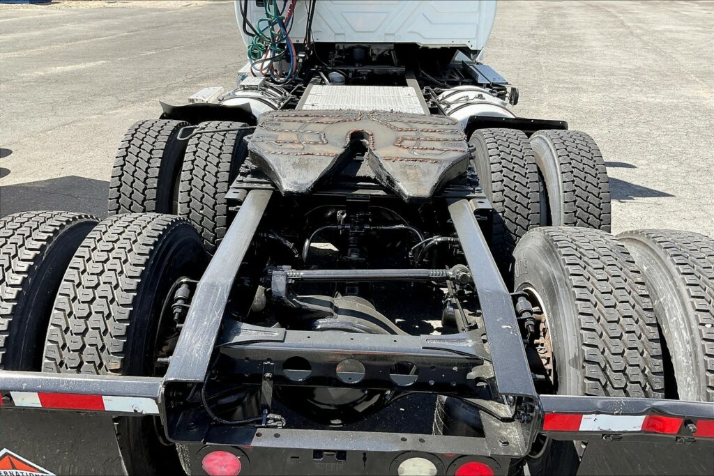 2019 INT LT625 6×4 Day Cab