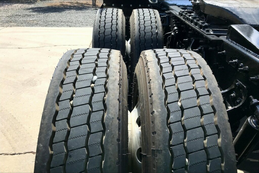 2021 CUM LT625 6×4 Day Cab