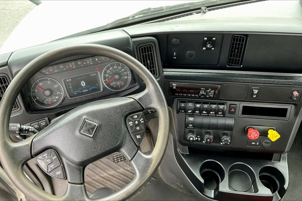 2020 CUM LT625 6×4 Day Cab