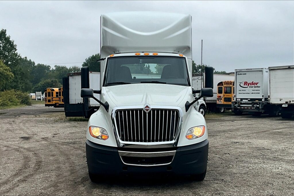 2020 CUM LT625 6×4 Day Cab