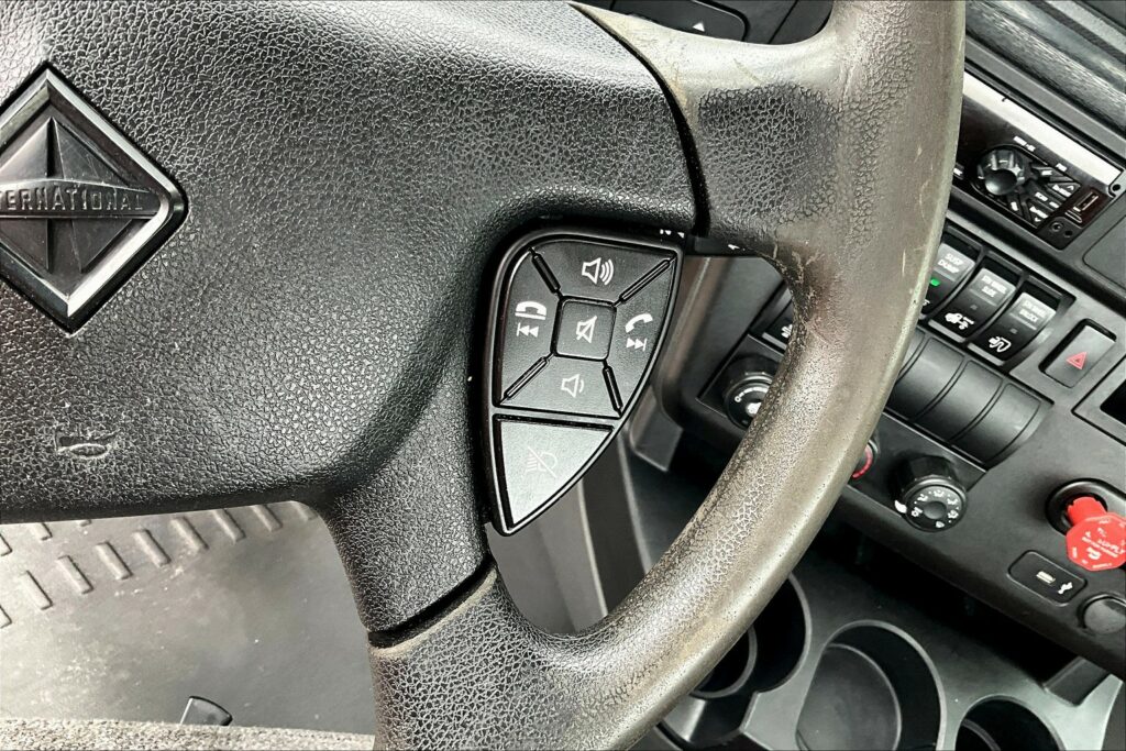 2020 CUM LT625 6×4 Day Cab