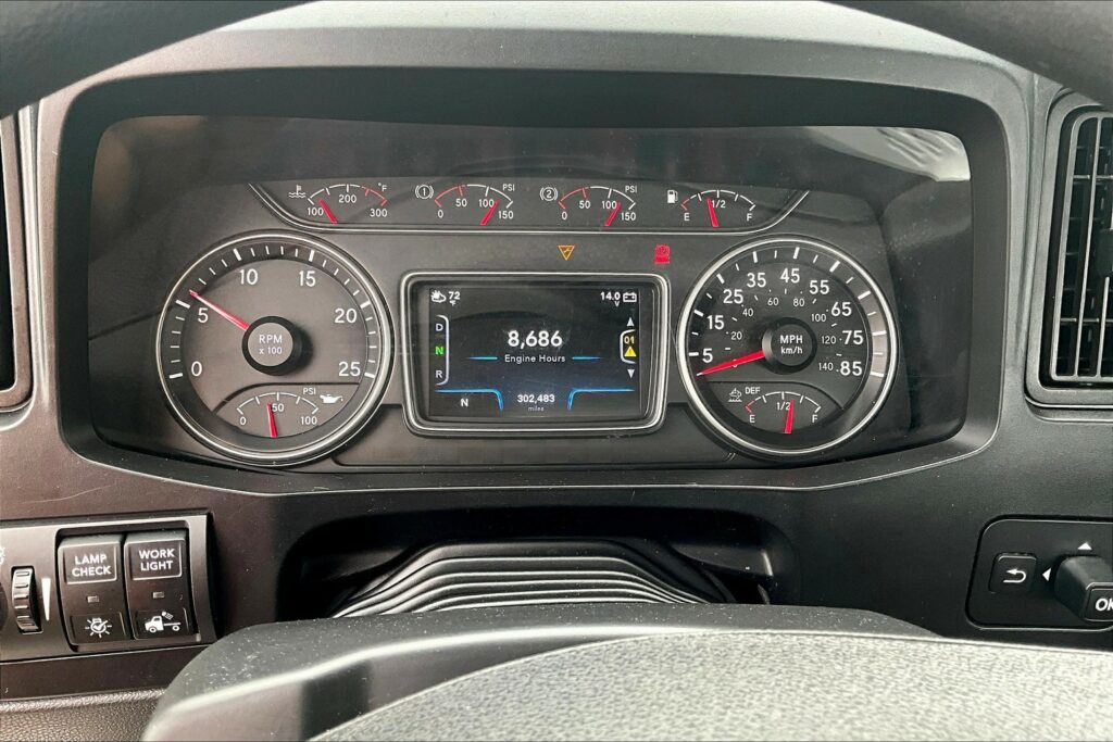 2020 CUM LT625 6×4 Day Cab