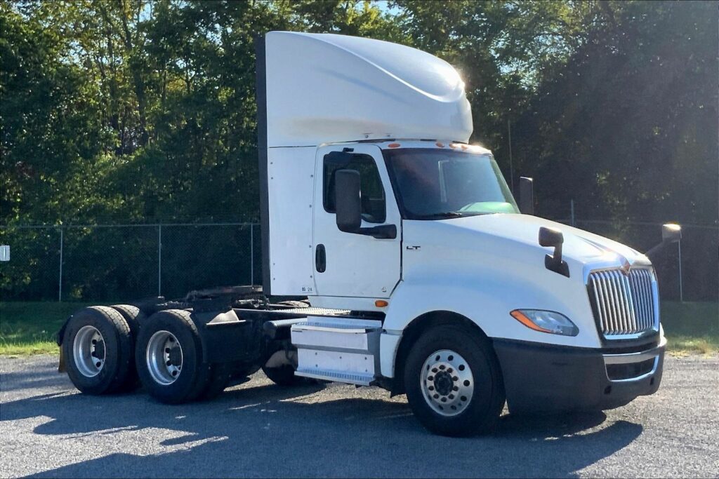 2020 CUM LT625 6×4 Day Cab