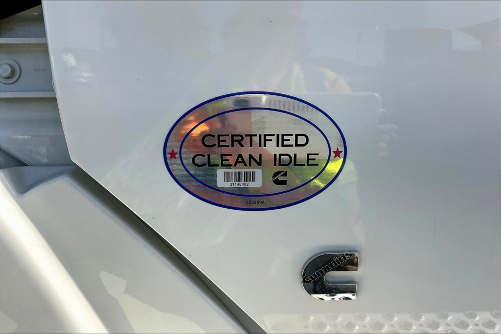 2021 CUM LT625 6×4 Day Cab