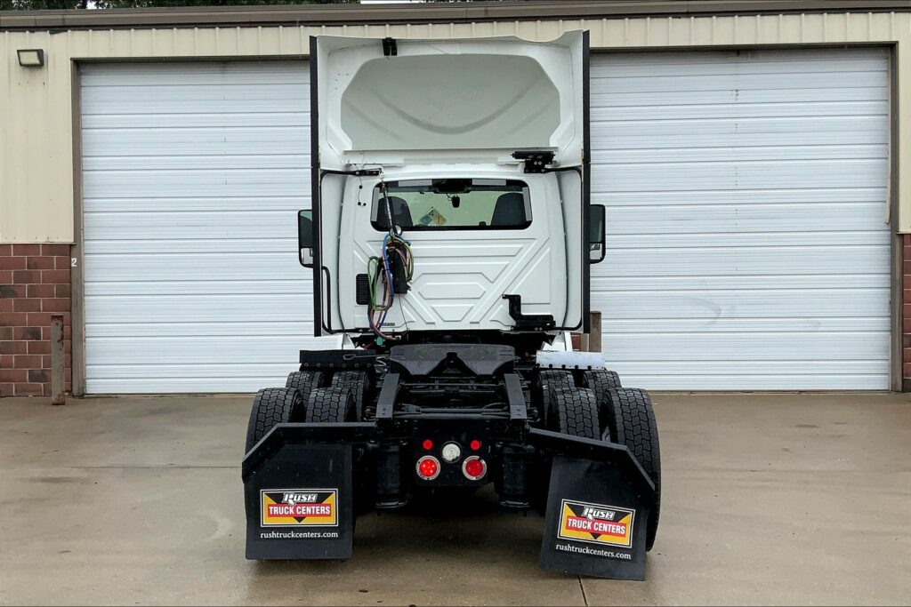 2020 CUM LT625 6×4 Day Cab