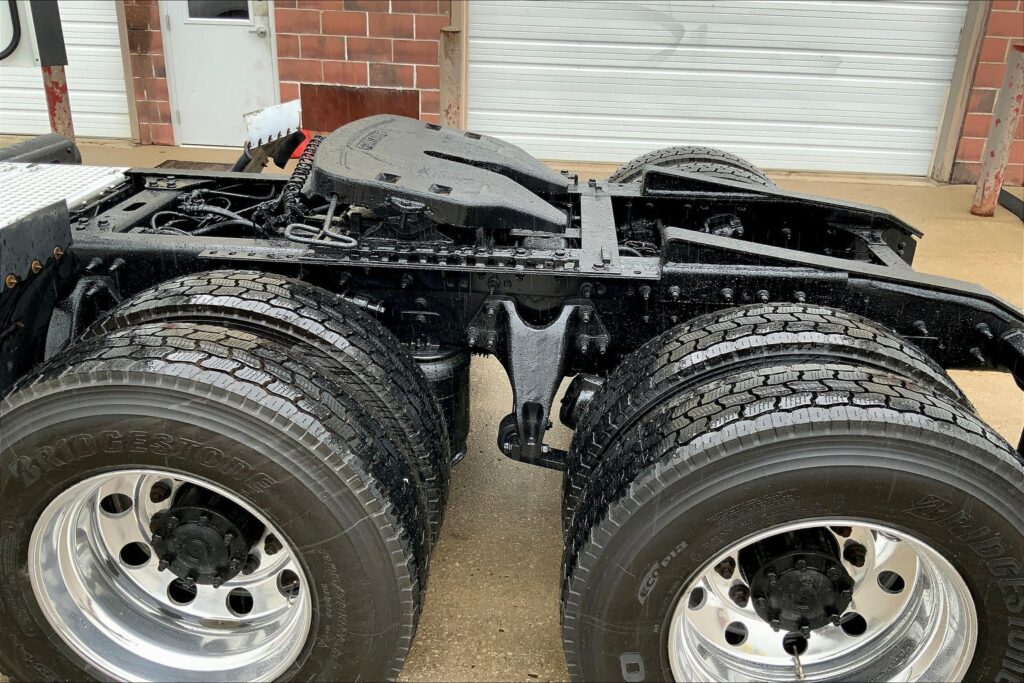 2020 CUM LT625 6×4 Day Cab