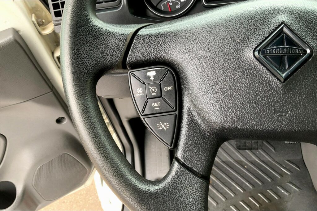 2020 CUM LT625 6×4 Day Cab