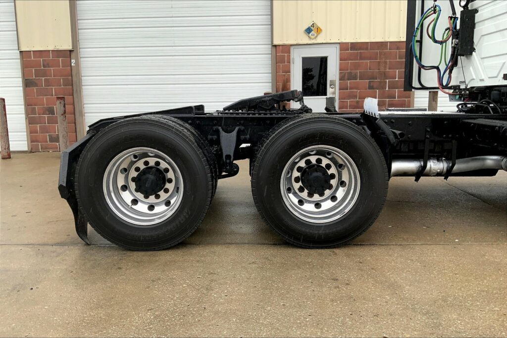 2020 CUM LT625 6×4 Day Cab