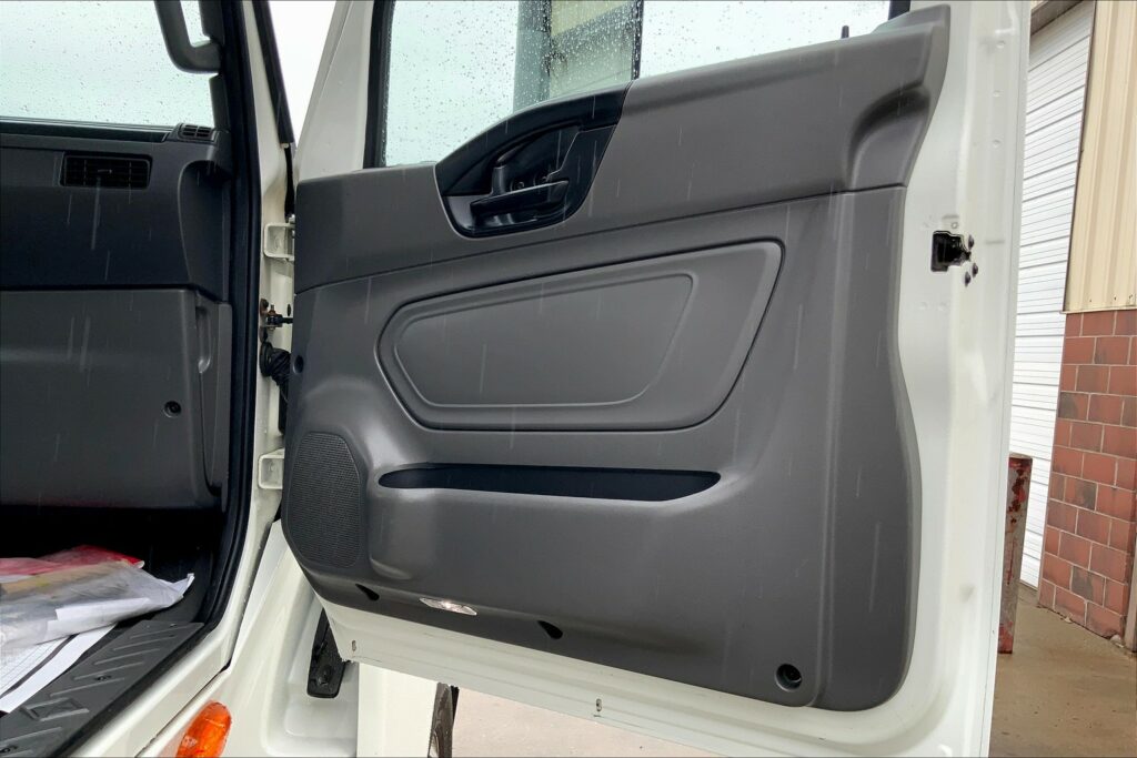 2020 CUM LT625 6×4 Day Cab