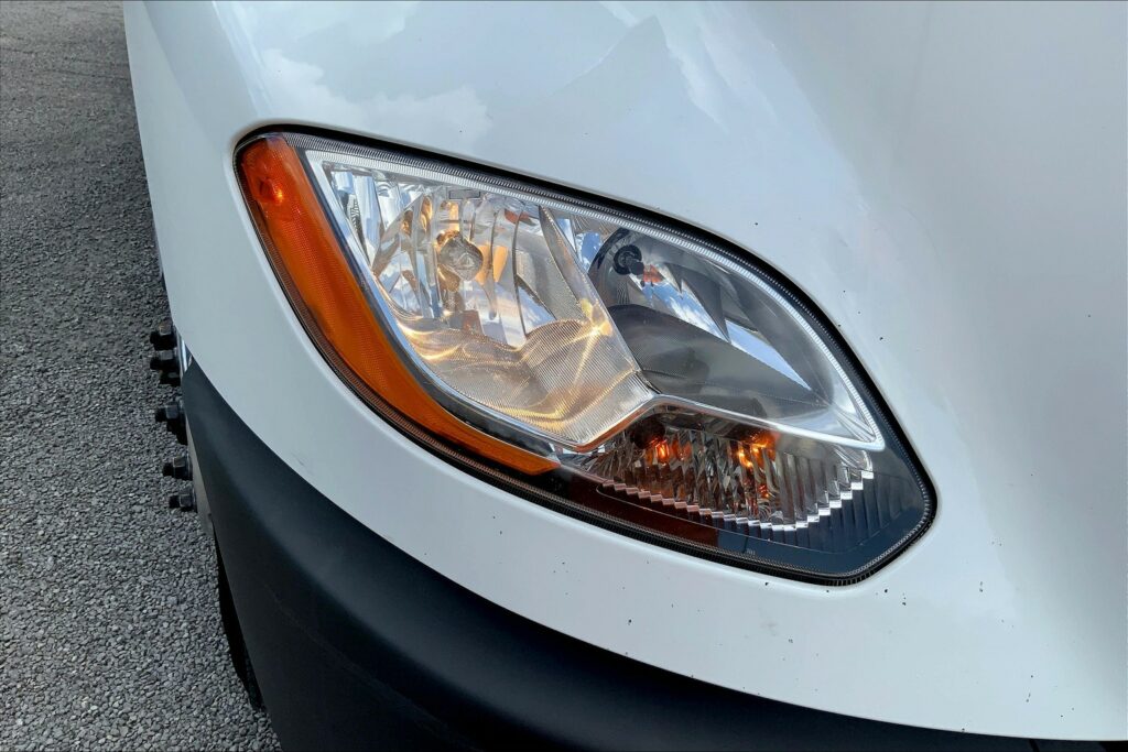 2021 CUM LT625 6×4 Sleeper