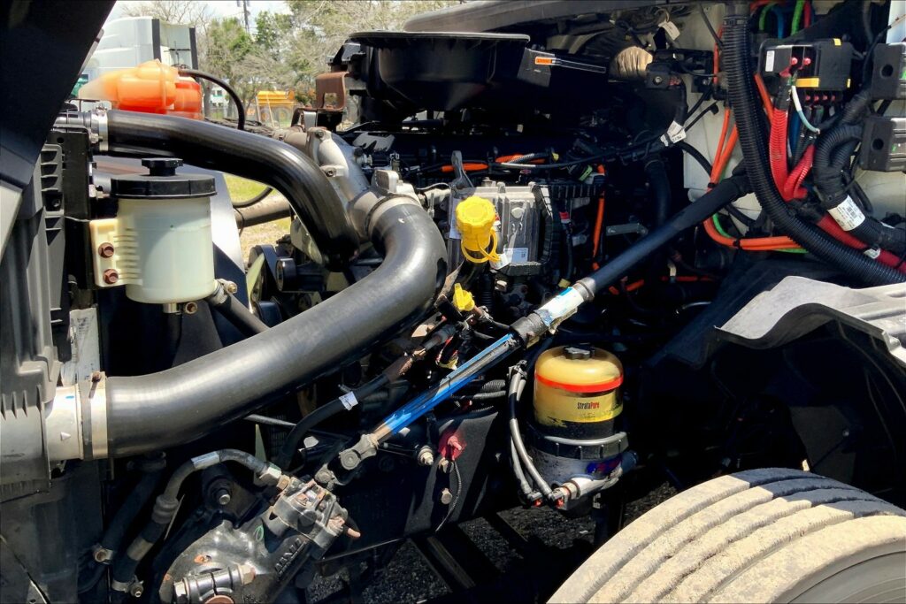 2019 INT LT625 6×4 Day Cab