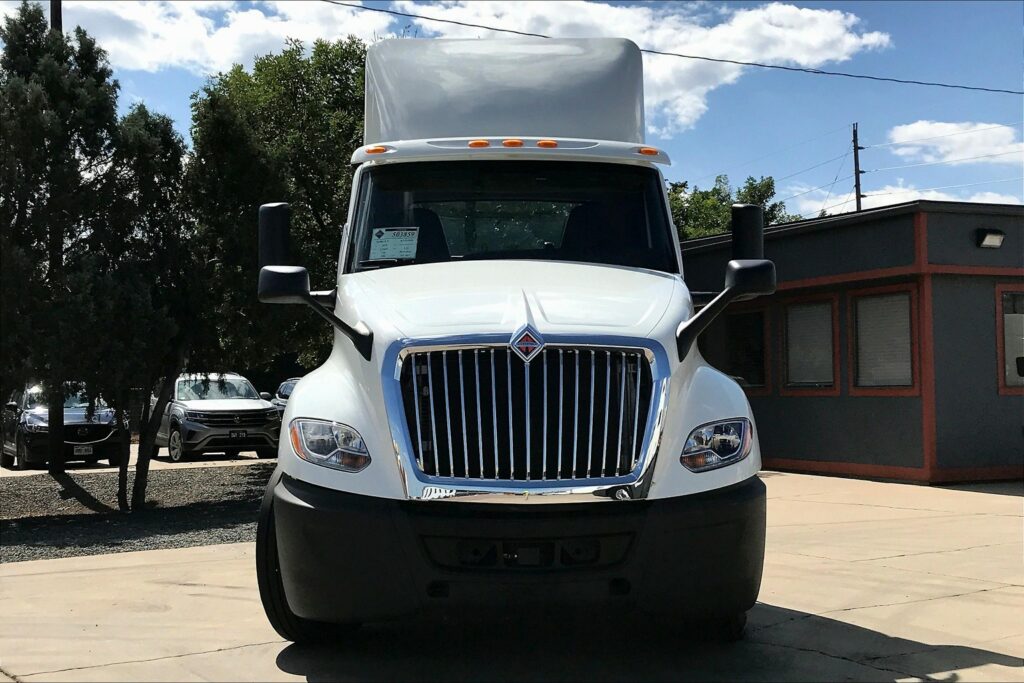 2019 INT LT625 6×4 Day Cab