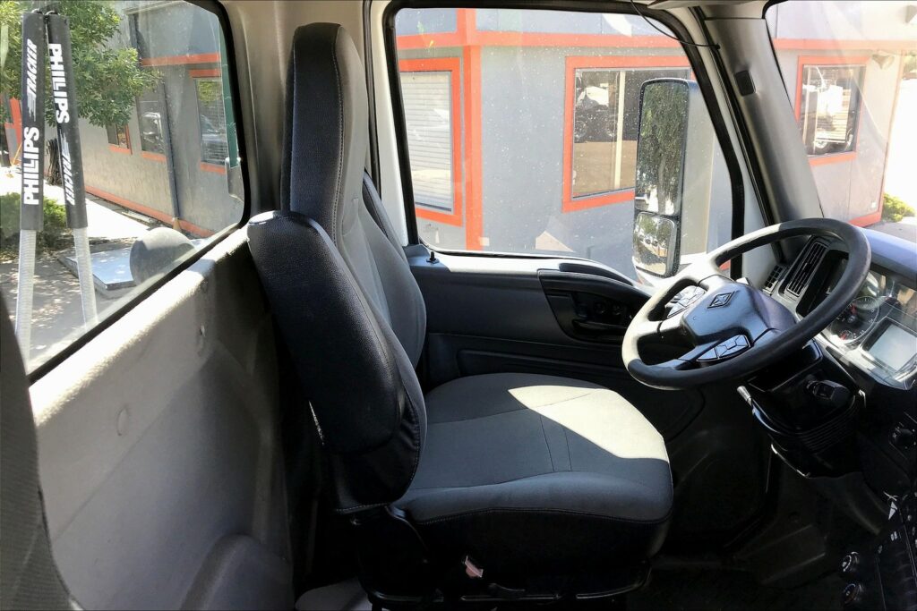 2019 INT LT625 6×4 Day Cab