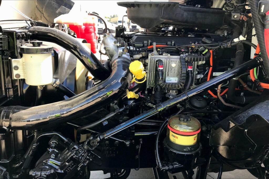 2019 INT LT625 6×4 Day Cab