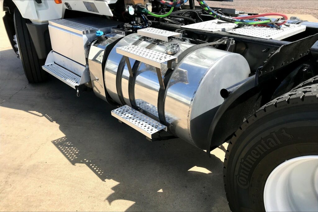 2019 INT LT625 6×4 Day Cab