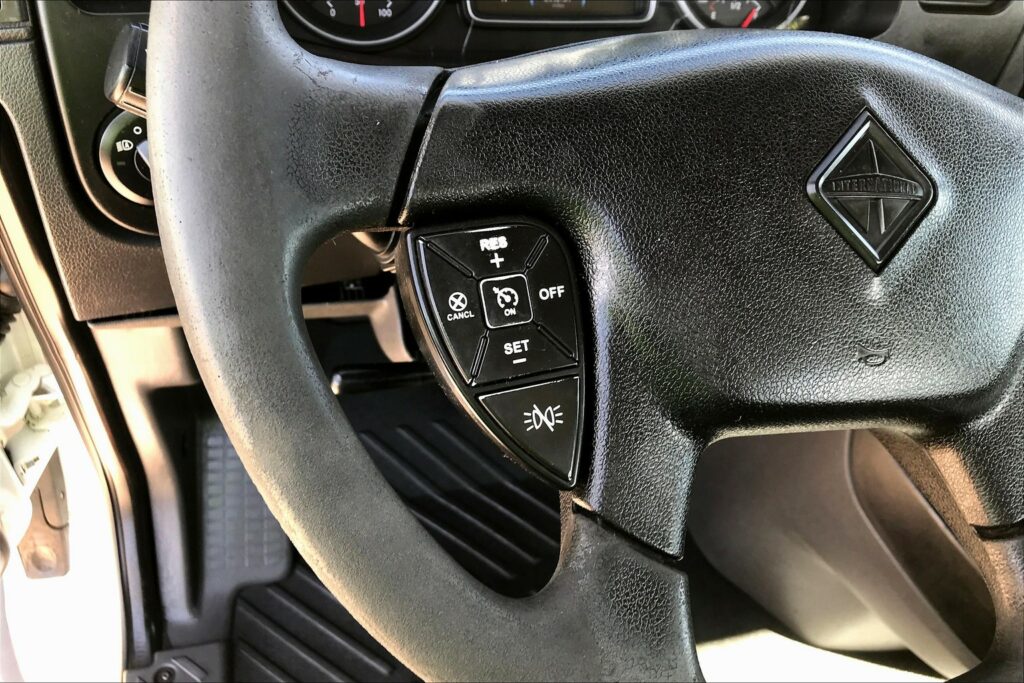 2019 INT LT625 6×4 Day Cab