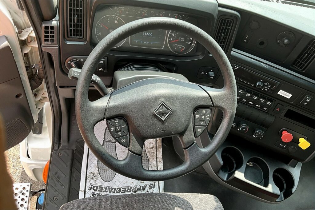 2020 INT LT625 6×4 Day Cab