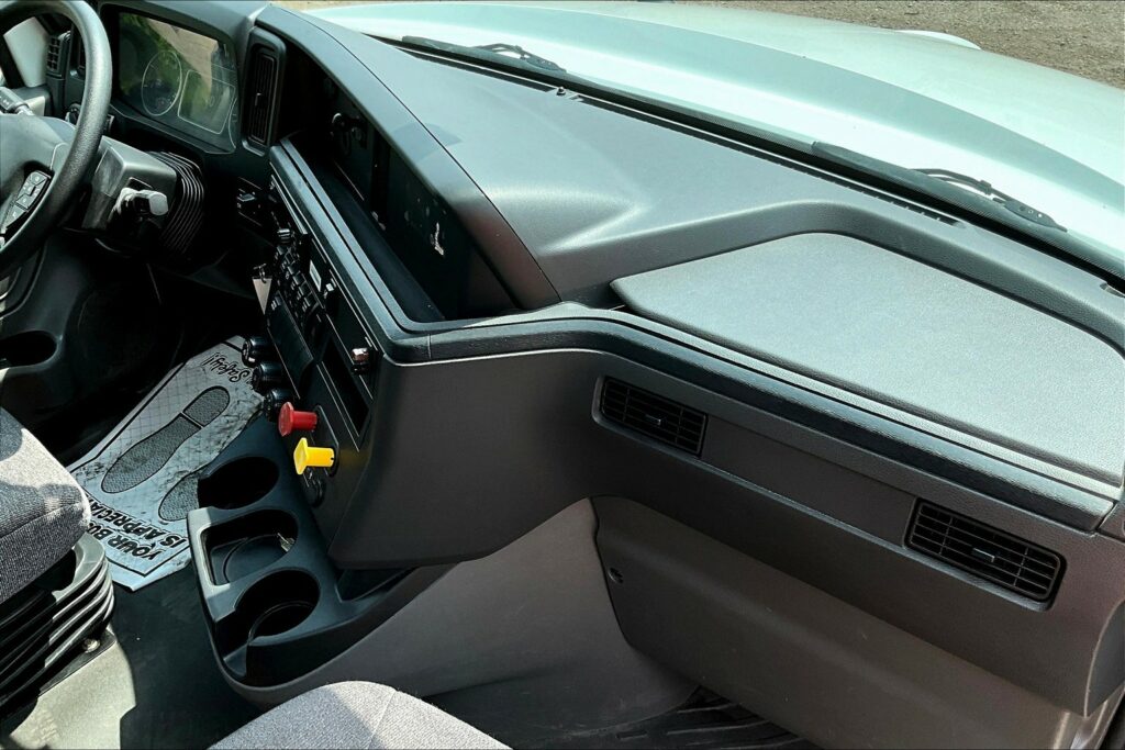 2020 INT LT625 6×4 Day Cab