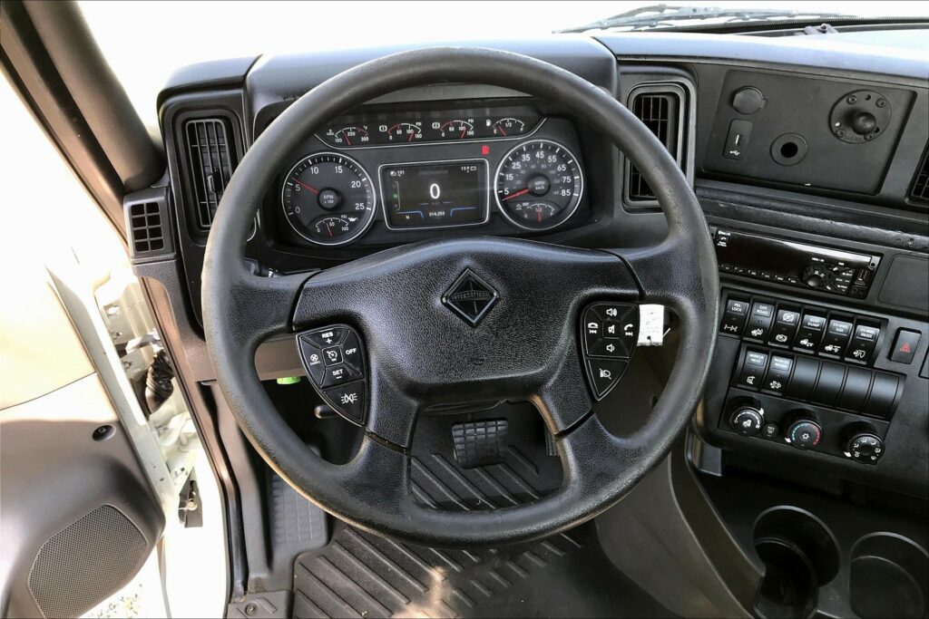 2021 INT LT625 6×4 Day Cab