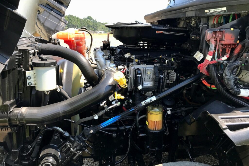 2021 INT LT625 6×4 Day Cab