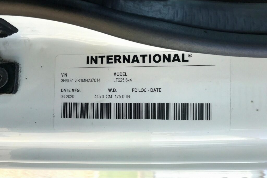 2021 INT LT625 6×4 Day Cab