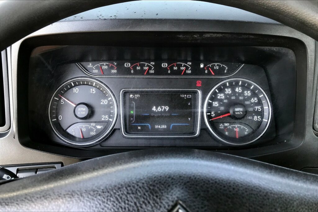 2021 INT LT625 6×4 Day Cab