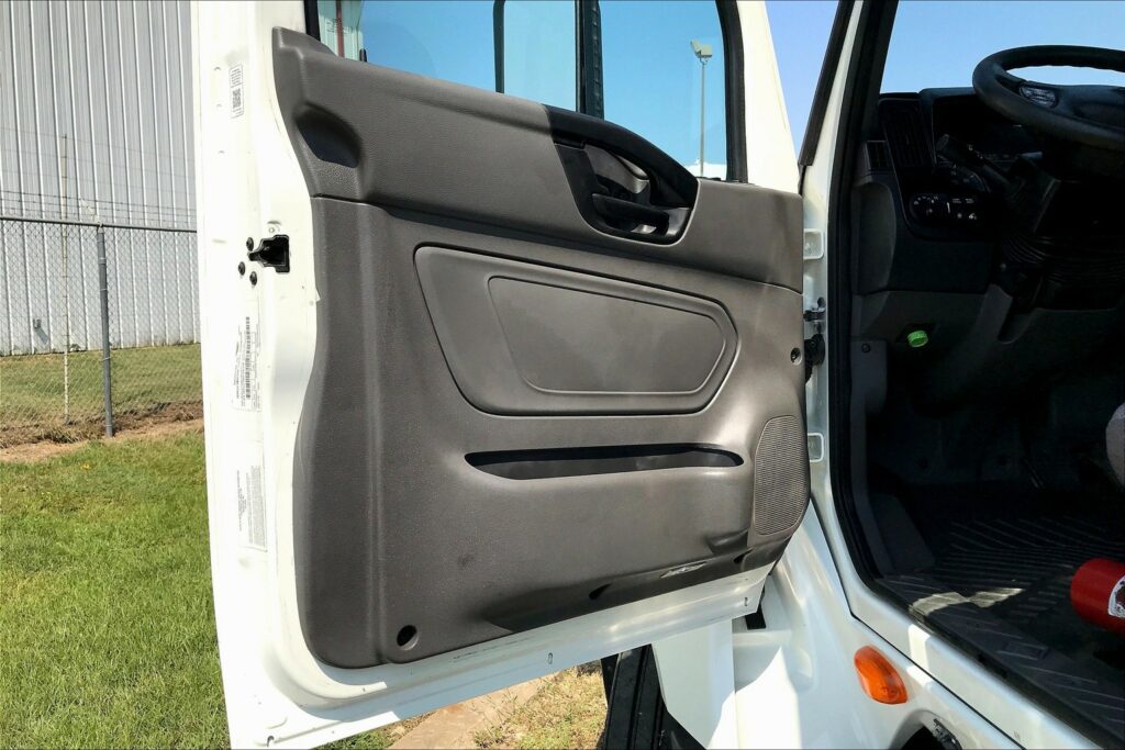 2021 INT LT625 6×4 Day Cab