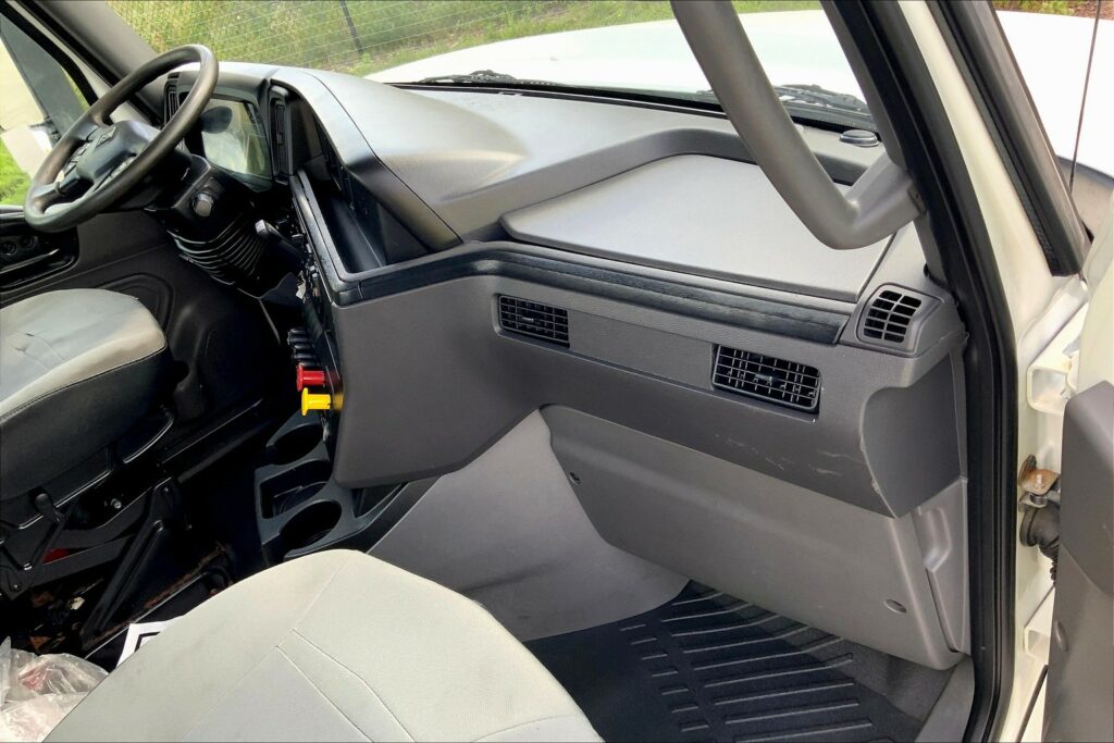 2019 INT LT625 6×4 Day Cab