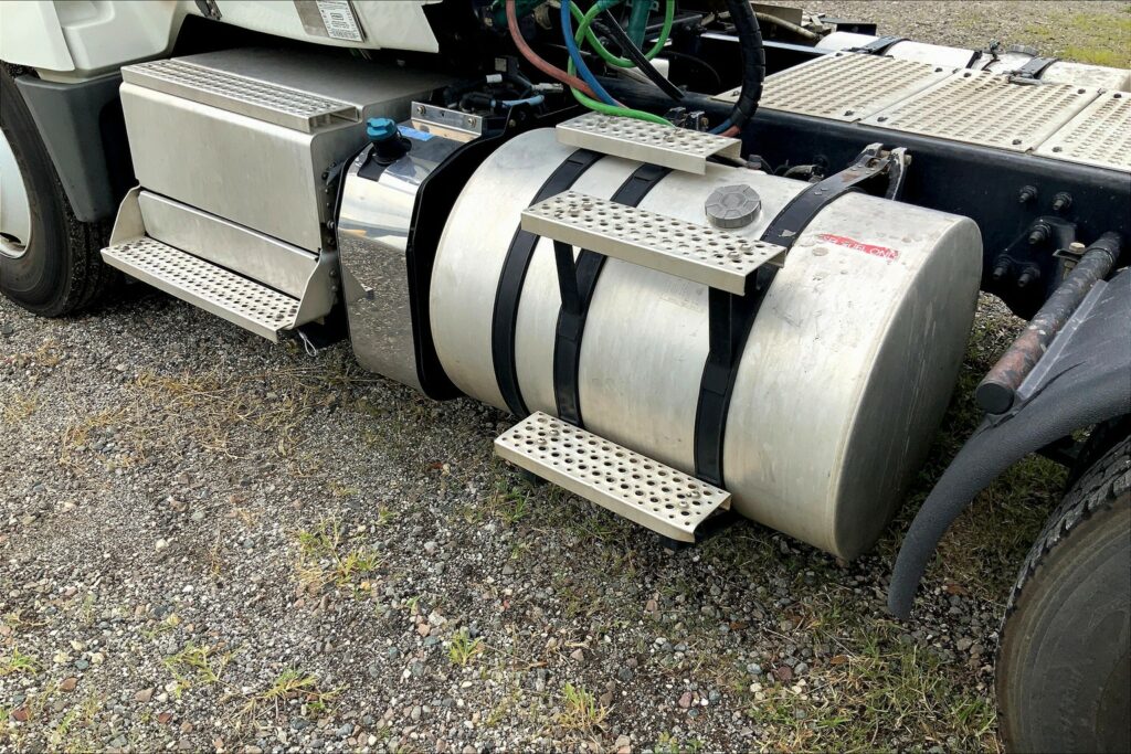 2019 INT LT625 6×4 Day Cab